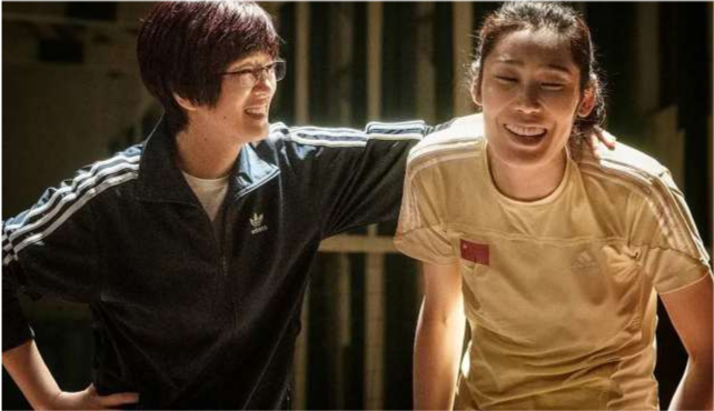 中国女子排球队|中国女排本色出演《夺冠》，陈可辛高度赞扬：冠军团队全来真的