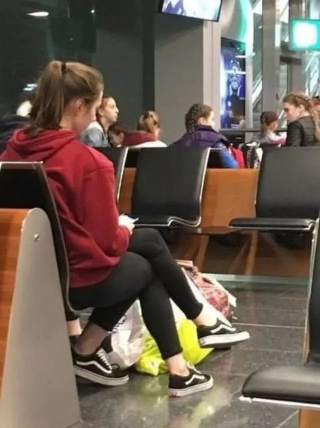 阿努比斯|18张不简单的照片，是巧合，还是特殊设计？