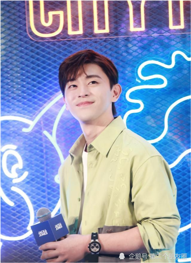 邓伦|邓伦好看上热搜：男演员颜值天花板担得起吗？