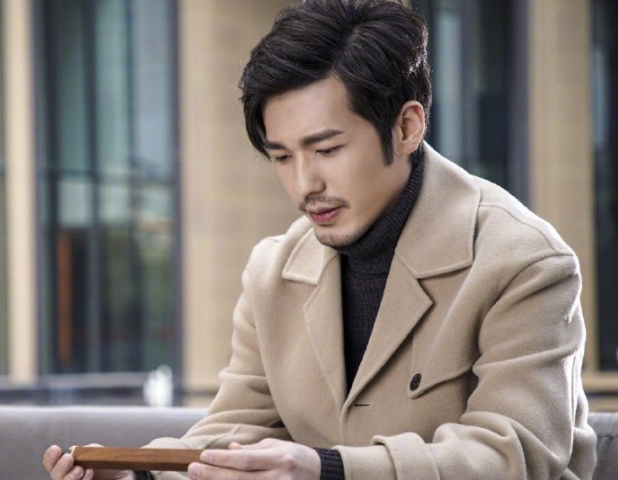 成毅|全网“最火”艺人排行榜，成毅冲进前三，榜首无人争议！