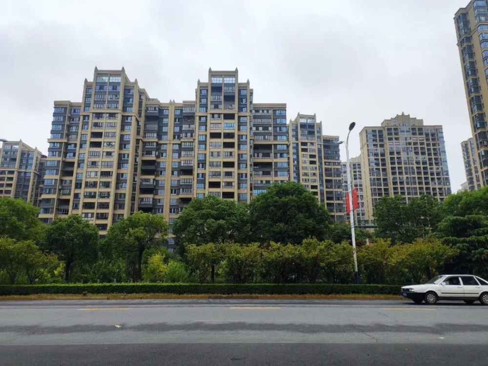 泰和新城和老城"撕起来了",场面快要控制不住了!