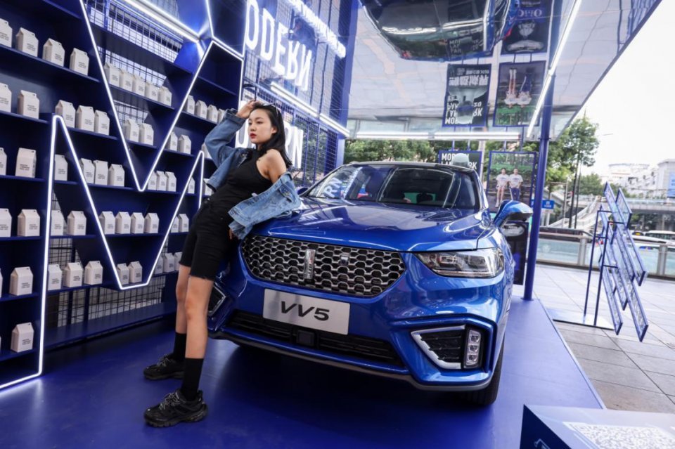 wey vv5|北京车展拉开大幕，2021款WEY VV5火力全开！