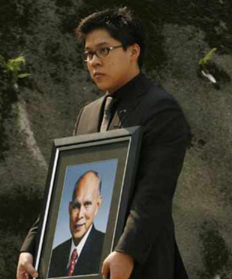 霍启刚|霍启刚畅聊家庭趣事！曾偷运戒指求婚心跳加速，家人很照顾郭晶晶