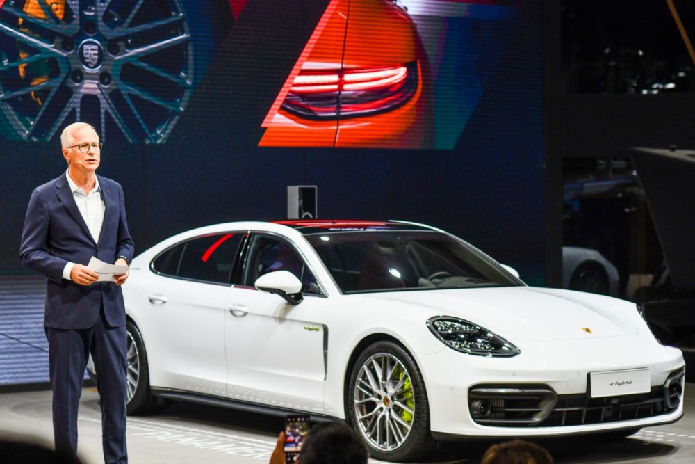 保时捷中国总裁道出原因_腾讯新闻