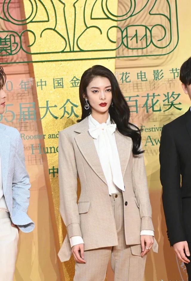 百花奖|百花奖众星高清生图：杨紫状态好刘晓庆水肿，易烊千玺痘印明显