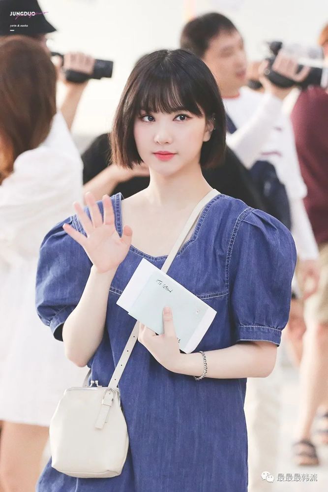 银河|她的脸也开始垮了？