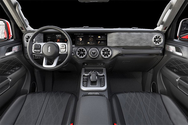 坦克300|非承载式车身设计！WEY坦克300亮相北京车展