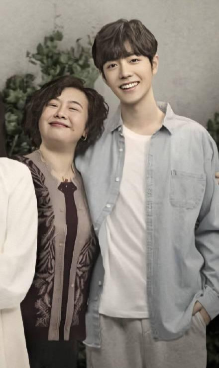 王一博|最新一期艺人活跃粉丝榜公开，肖战登顶榜首，王一博紧随其后！