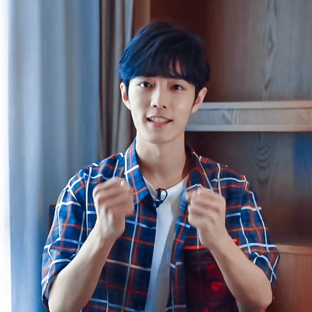 王一博|最新一期艺人活跃粉丝榜公开，肖战登顶榜首，王一博紧随其后！