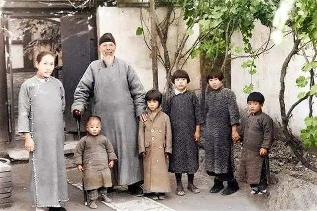 齐白石|齐白石93岁不顾反对，执意娶22岁保姆