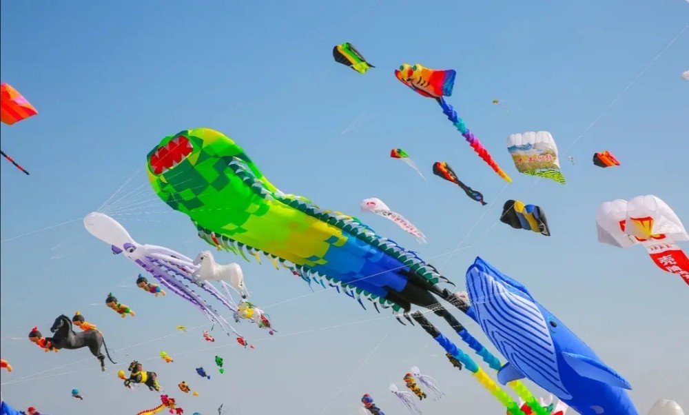 现在的风筝造型太奇特了吧!