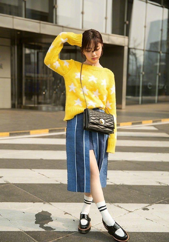 "童颜少女"谭松韵,娃娃脸的穿衣参考,小个子的穿搭图鉴