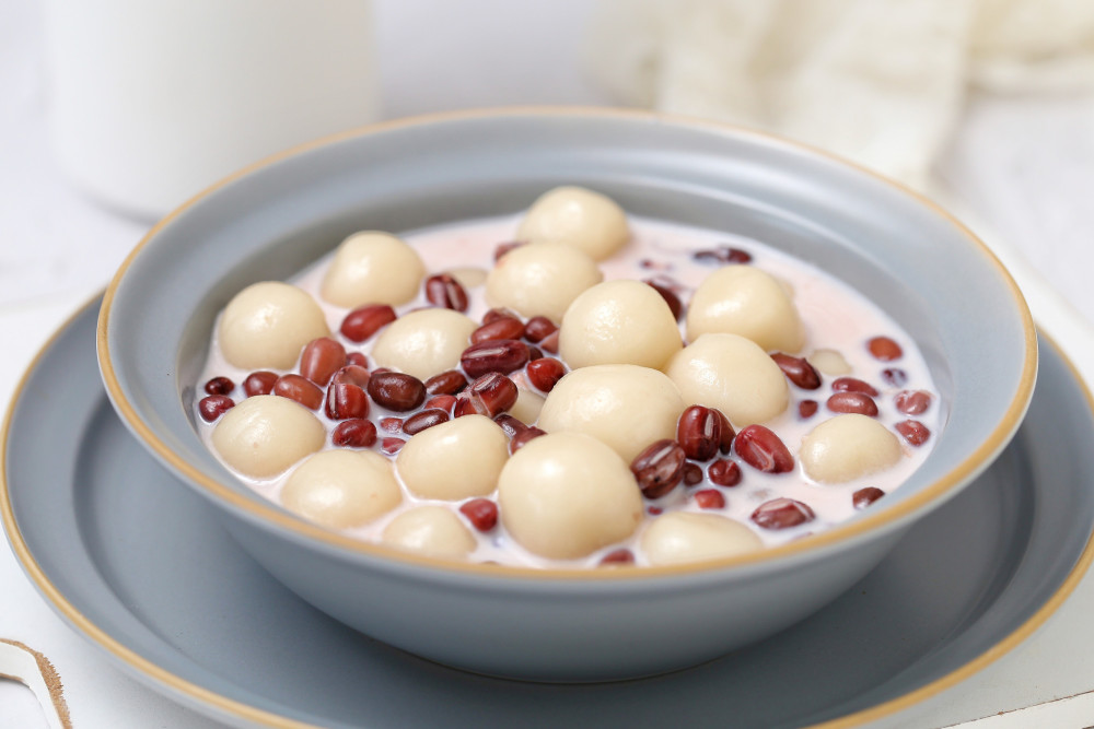 比奶茶还好喝的红豆糯米丸子,既是主食又是甜品,糯叽叽奶香十足_腾讯