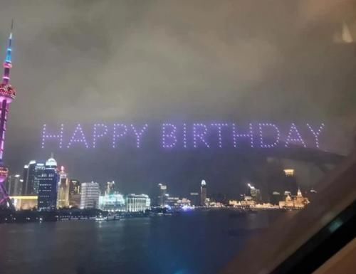 范冰冰|范冰冰晒完千万钻戒，又晒照暗示有姐夫，结果隔天却回应：没有