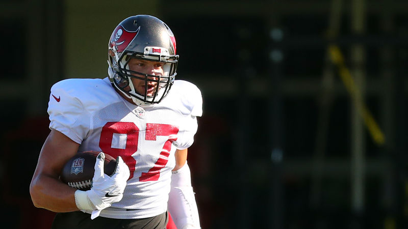 尽管接球少但开心就好 大格隆表示自己在海盗主要做掩护_腾讯新闻