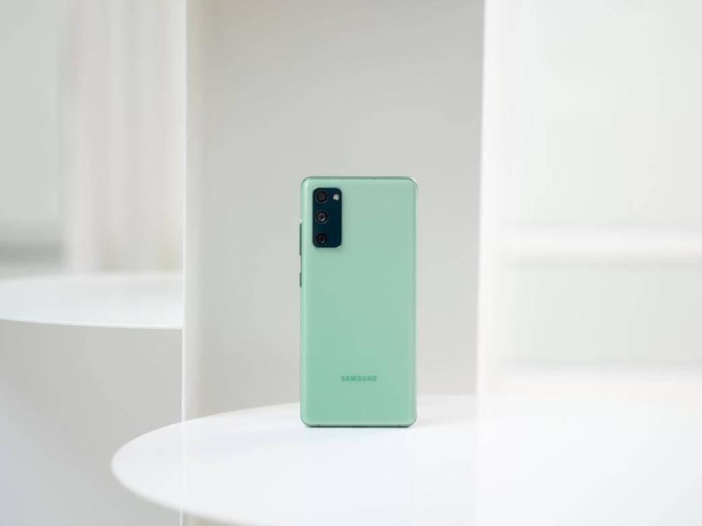 三星galaxy s20 fe 5g光合绿