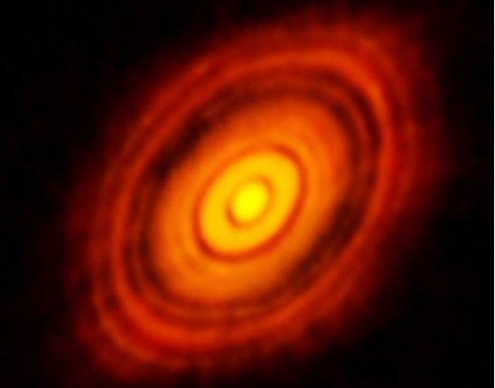 三体|真实的“三体”星系被发现！拥有一个错位行星盘，随时可能被撕碎
