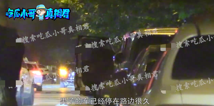 赵薇|赵薇已离婚？三次被拍与男子亲密，对方不输黄有龙有20几家公司