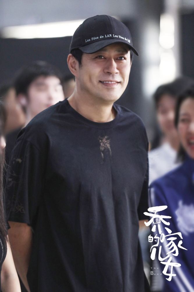 父母爱情|德华姑姑又有新剧了！不仅再次合作“红郎”，连幕后团队也厉害