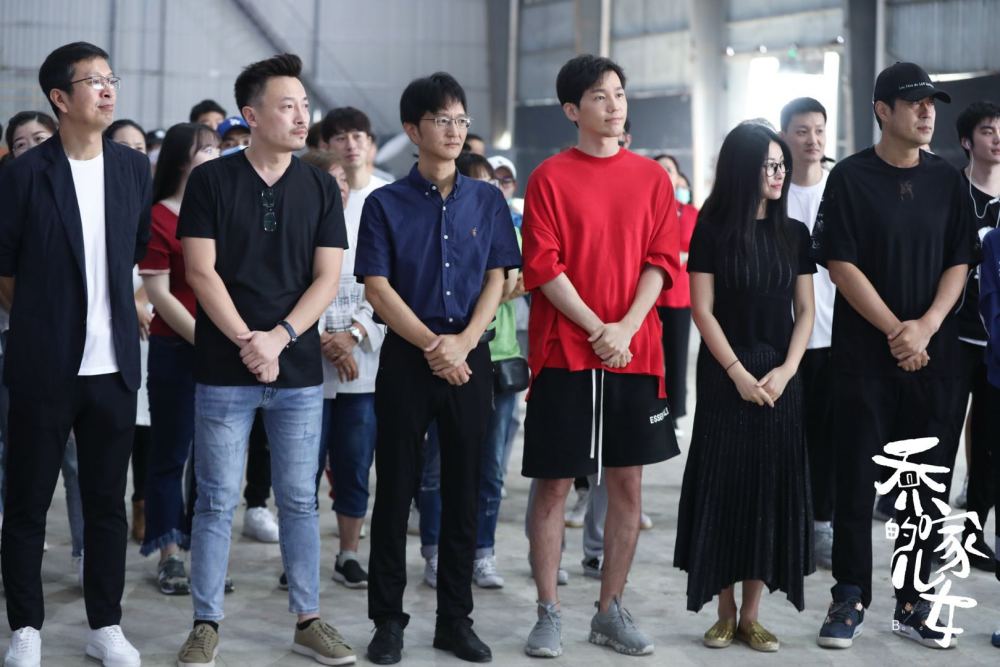 父母爱情|德华姑姑又有新剧了！不仅再次合作“红郎”，连幕后团队也厉害