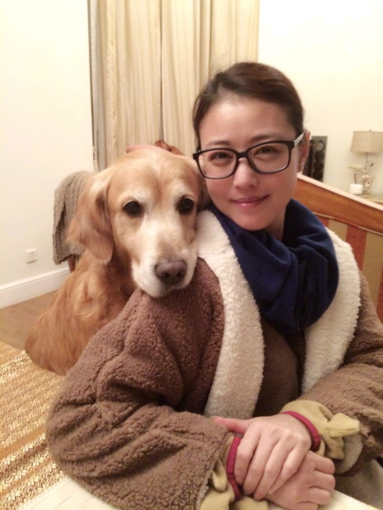 周海媚|大橘观丨不懂应酬有多惨，周海媚曾两年没工作，险连房租都交不起