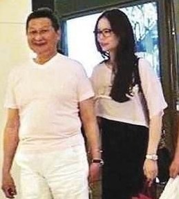 何念慈抢闺蜜百亿男友嫁入豪门,丈夫花心