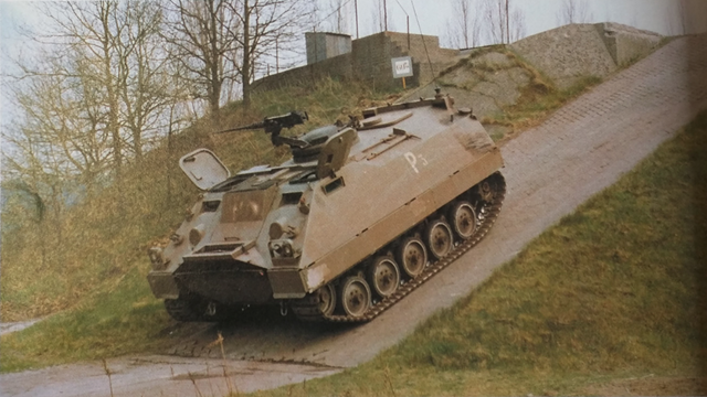 二战比利时装甲车图片