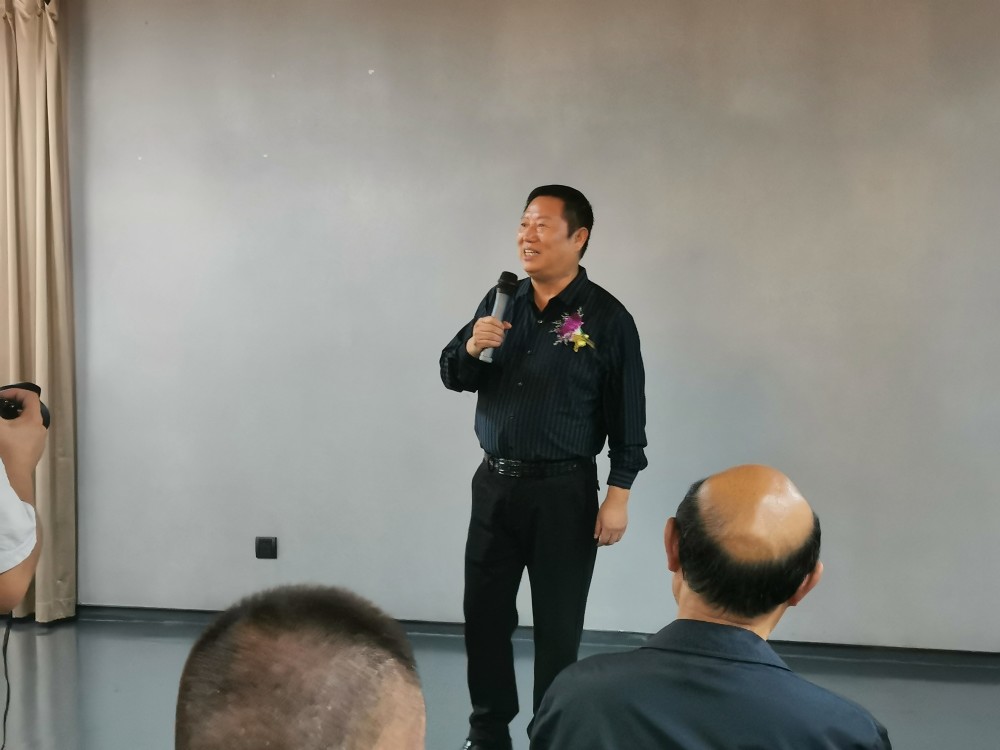 关公吴|“关公吴”吴成岗古典人物画展在成都开展 将持续至10月7日