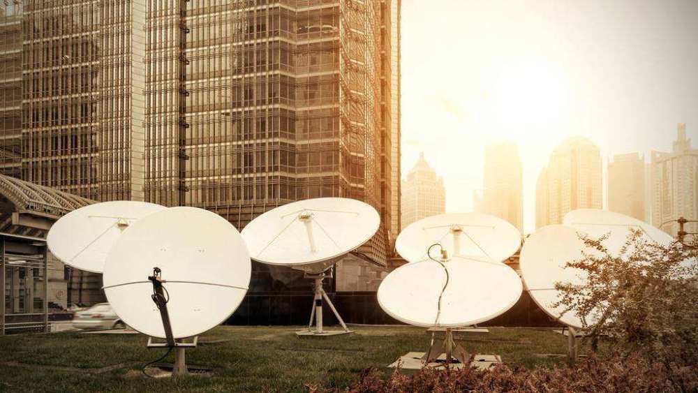 卫星锅|“卫星锅”到底能看到什么？难怪国家禁止安装，危害比想象中还大