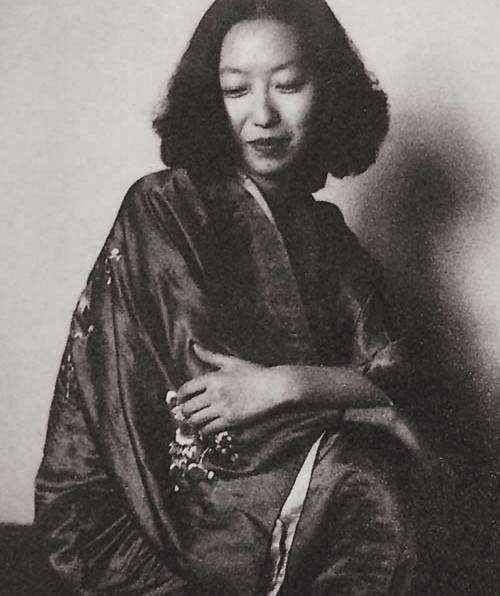 赵一荻|岁月无情，红颜易老：民国8大绝世美女，晚年照片美不美？