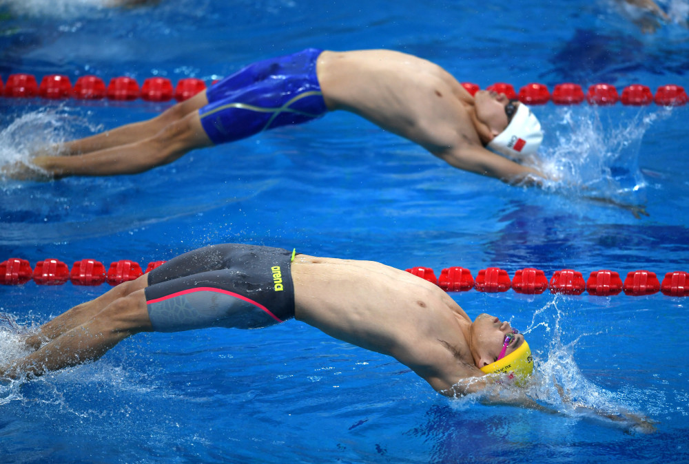 6游泳全国冠军赛徐嘉余获得男子200米仰泳冠军