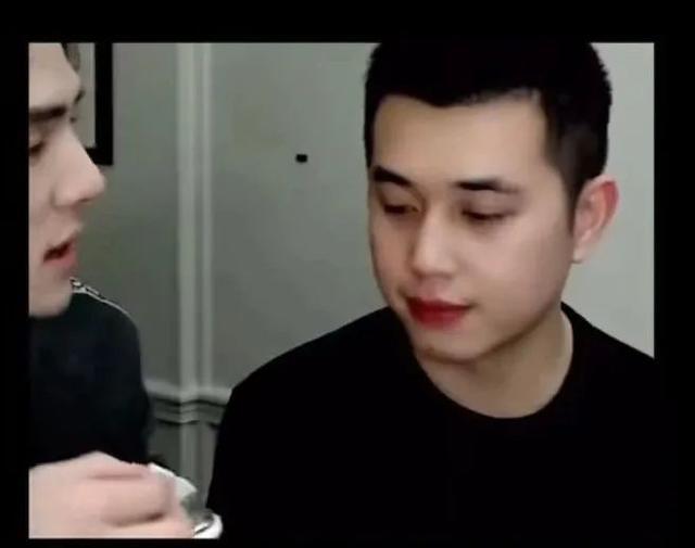 李佳琦|付鹏首谈与李佳琦的关系，正式宣布“分家”：成年人的友谊不简单