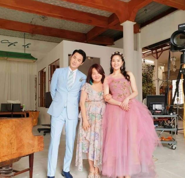 junjin|刚结婚就上节目圈钱？神话成员圈外妻子长相曝光，知情人称是空姐