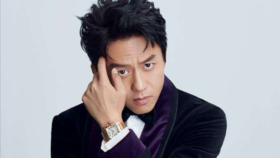 吴京|邓超隐藏技能暴露，片场给吴京按摩，怕不是从孙俪那儿学来的？