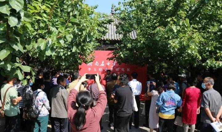 山东省中国画学会|【展讯】济南名士多——李玉旺创作研究展昨日趵突泉万竹园开幕