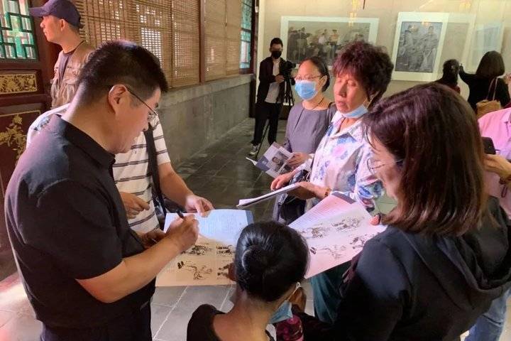 山东省中国画学会|【展讯】济南名士多——李玉旺创作研究展昨日趵突泉万竹园开幕