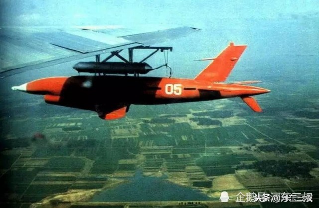 无侦-5，唯一出境实战机型，仿自美国BQM-147“火蜂”_腾讯新闻