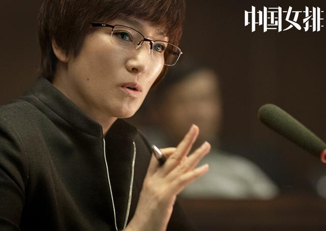 摔跤吧!爸爸|别再夸印度《摔跤吧爸爸》，巩俐演郎平，中国高分体育电影也来了