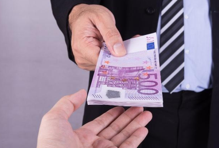 月薪制周薪制优缺点曝光究竟谁更适合我们看看专家怎么说