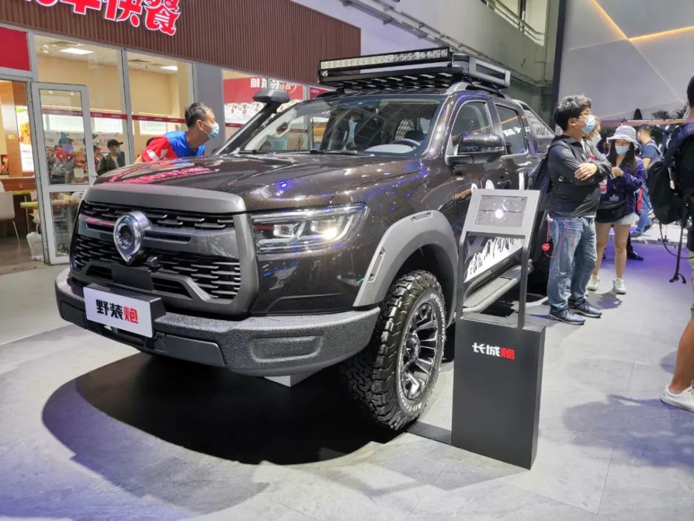 车展|北京车展实录：电气化智能化已非空谈，买车别再只看“三大件”