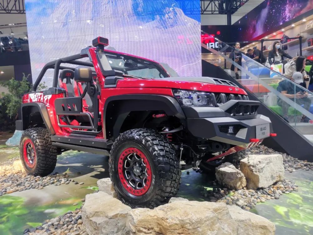 车展|北京车展实录：电气化智能化已非空谈，买车别再只看“三大件”