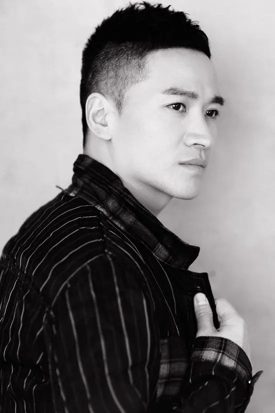 于正|一夜爆火，得罪于正被封杀，如今翻红却被批骚扰女明星太猥琐？