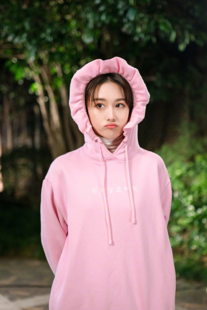 张馨予|被骂怕？张馨予再谈身材话题仅发超话，呼吁健康美不忘安慰“胖女孩”