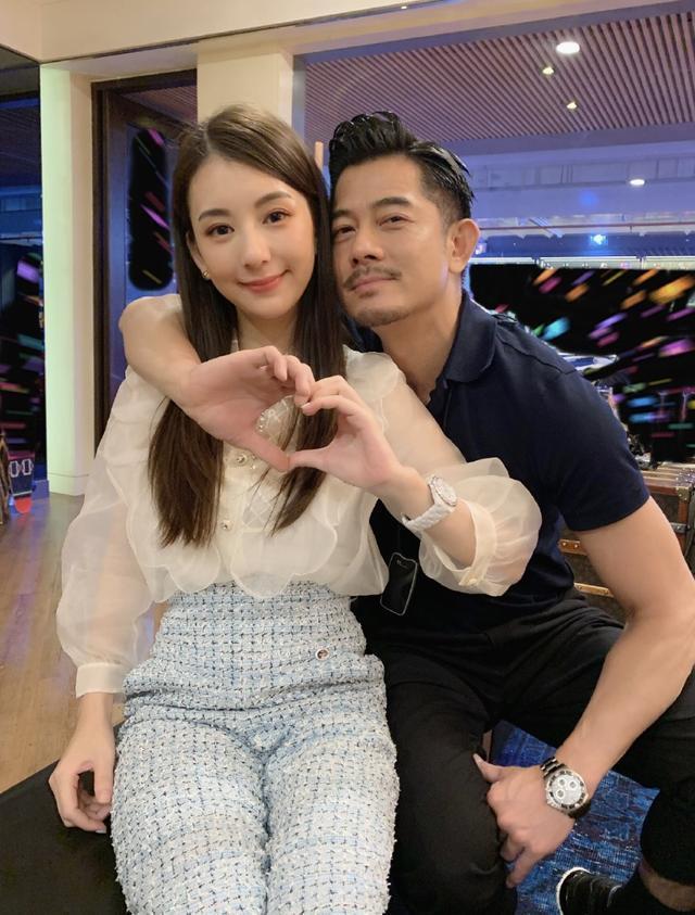 郭富城|郭富城自曝调停女儿争抢中秋灯笼，难挡孩子扁嘴攻势，一看就心软