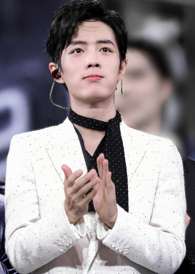 肖战|时间证明了一切，肖战的人品与善良也最终被大众所了解！