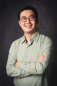 董花花|享受！董花花入秋露营自制海鲜餐 神秘男背影网友怀疑是蒋凡