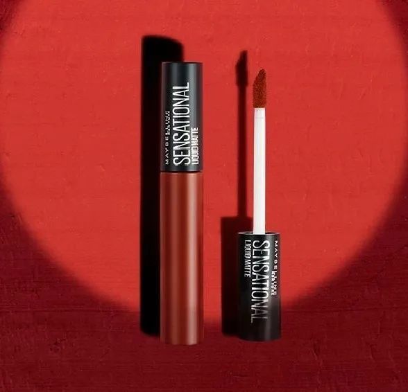 3,美宝莲接吻棒superstay70