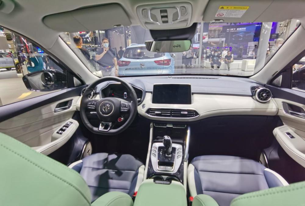 名爵全新suv旗舰领航正式上市