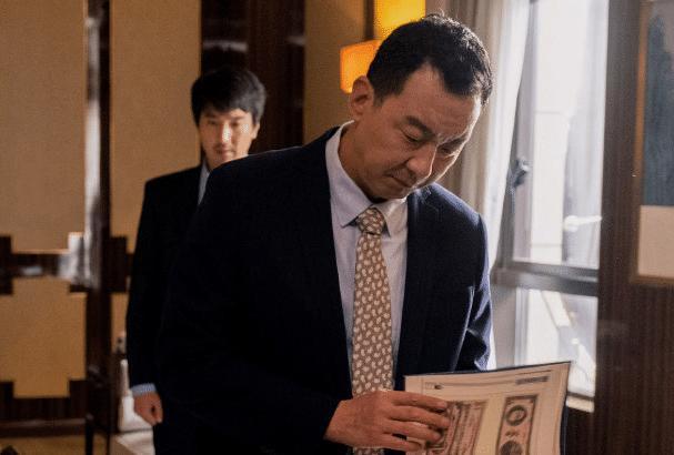 平凡的荣耀|《平凡的荣耀》大结局烂尾，评分跌破8.0，主角光环成败笔