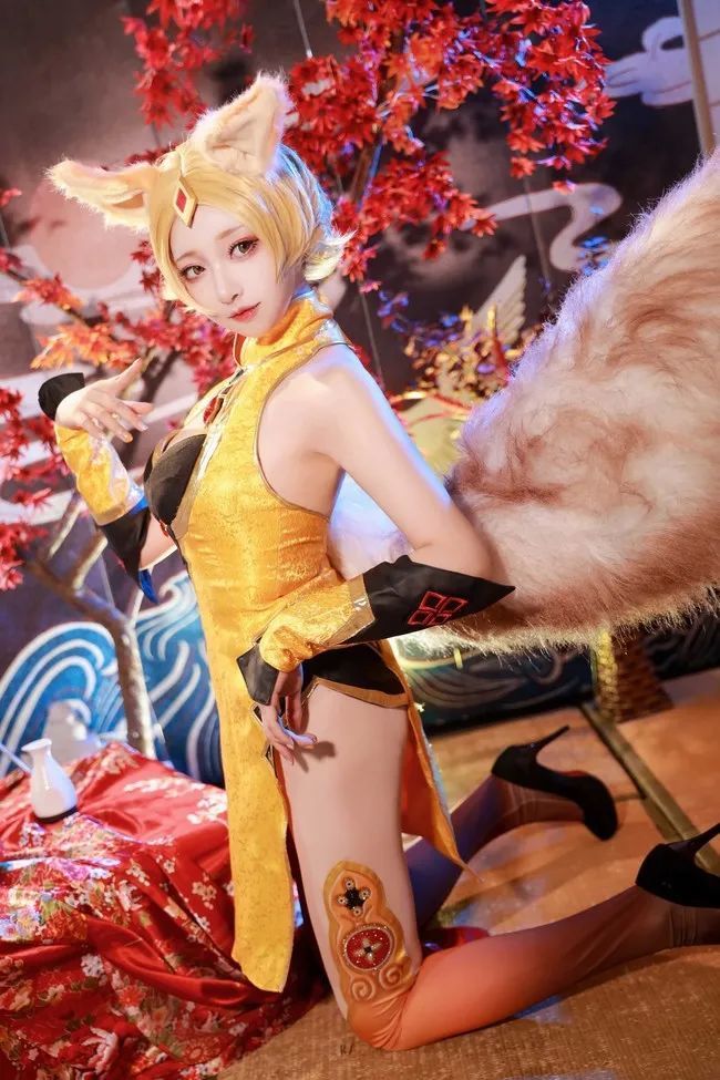 王者荣耀妲己原皮cos魅力之狐
